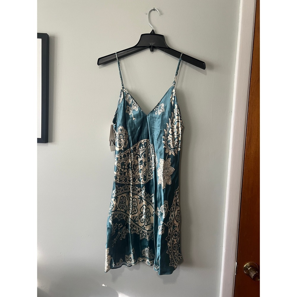 Zara Sleeveless Faux Silk Mini Dress V-neck Paisley Women Size M NWT - Picture 5 of 5